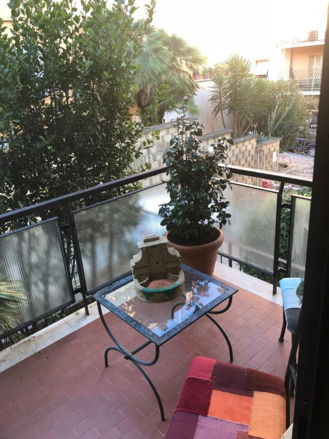 טיבולי Luxury Apartment מראה חיצוני תמונה